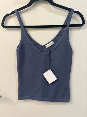 Scanlan Theodore Crepe Knit Cropped Camisole Small NWT Blue